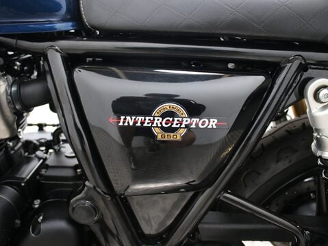 Royal Enfield Interceptor 650 27