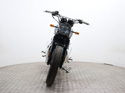 Royal Enfield Interceptor 650 5