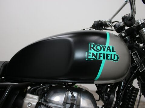 Royal Enfield Interceptor 650 32