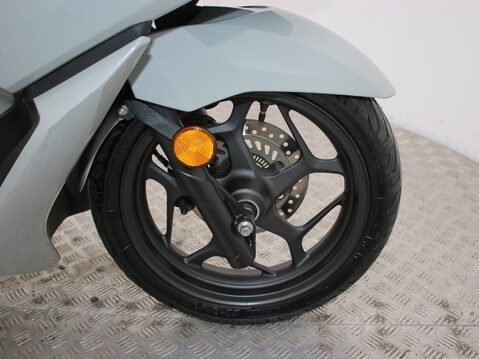 Honda PCX125 WW 125 A-PED 23 22