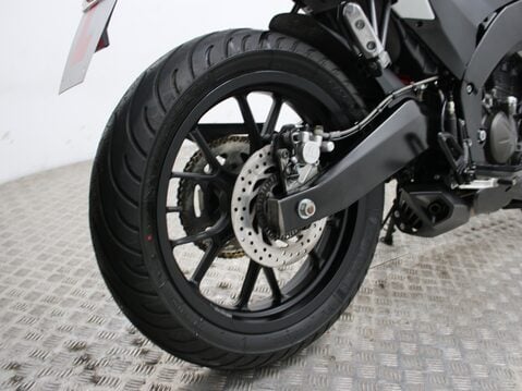 Aprilia Tuono TUONO 125 30