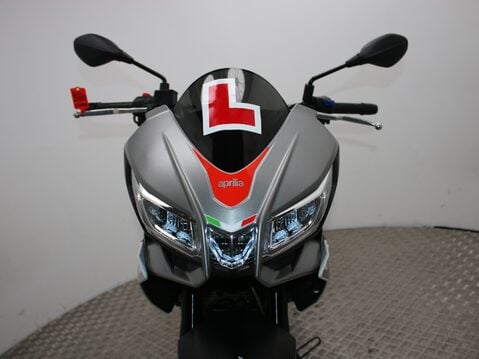 Aprilia Tuono TUONO 125 15