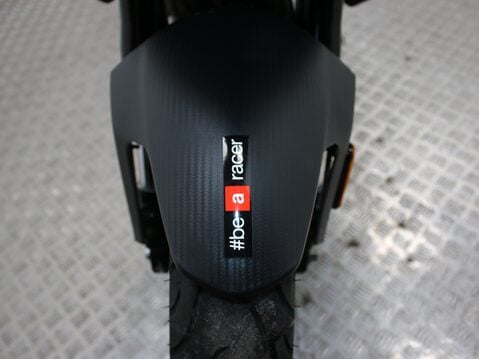 Aprilia Tuono TUONO 125 17