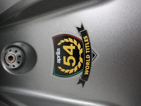 Aprilia Tuono TUONO 125 24