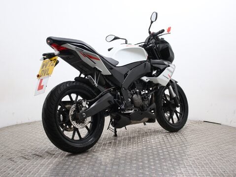 Aprilia Tuono TUONO 125 12