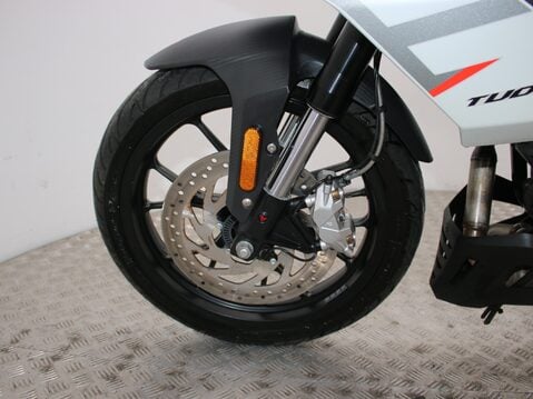 Aprilia Tuono TUONO 125 25