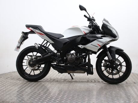 Aprilia Tuono TUONO 125