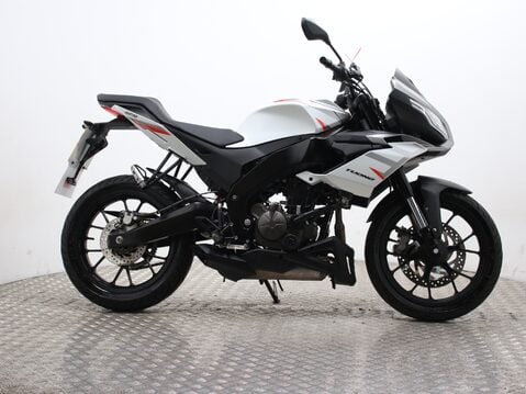 Aprilia Tuono TUONO 125