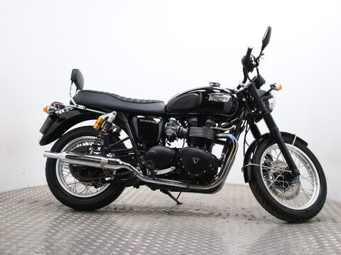 Triumph Bonneville 865 DR 125 SZ 