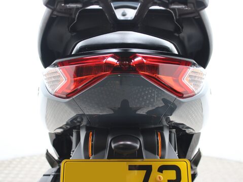 Yamaha Nmax 125 GPD125-A ABS 24