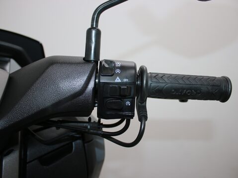 Yamaha Nmax 125 GPD125-A ABS 37