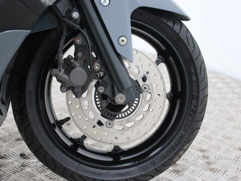 Yamaha Nmax 125 GPD125-A ABS 22