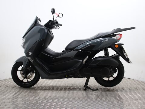 Yamaha Nmax 125 GPD125-A ABS 8