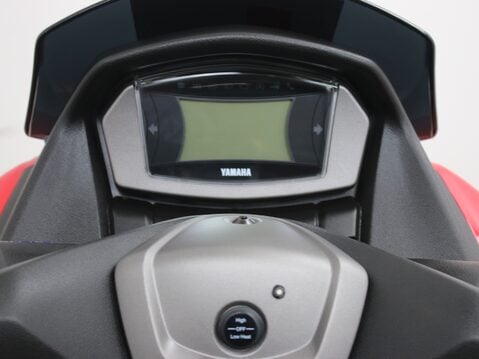 Yamaha Nmax 125 GPD125-A ABS 15