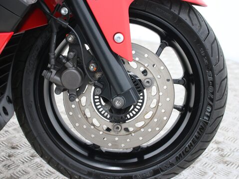 Yamaha Nmax 125 GPD125-A ABS 18