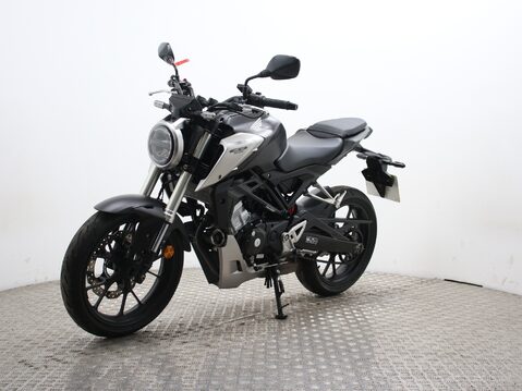 Honda CB125R CBF 125 NA-J 6