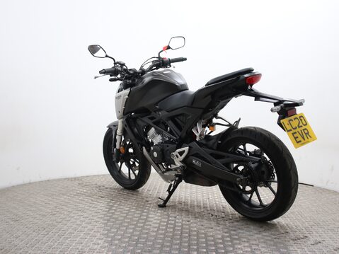 Honda CB125R CBF 125 NA-J 9