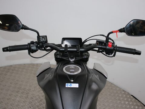 Honda CB125R CBF 125 NA-J 26