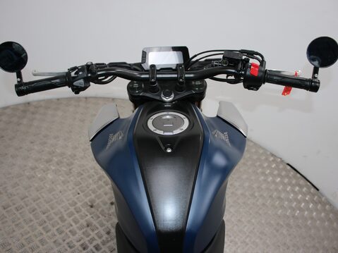 Honda CB125R CB 125 F NA-M 14