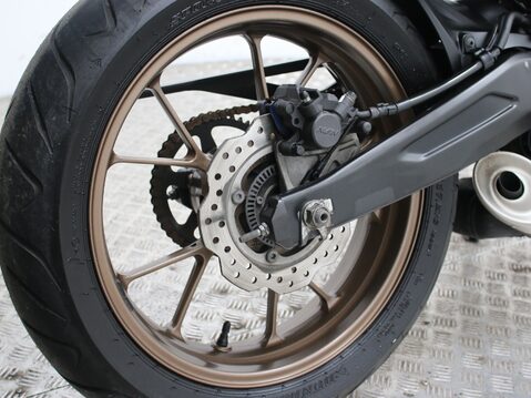 Honda CB125R CB 125 F NA-M 27