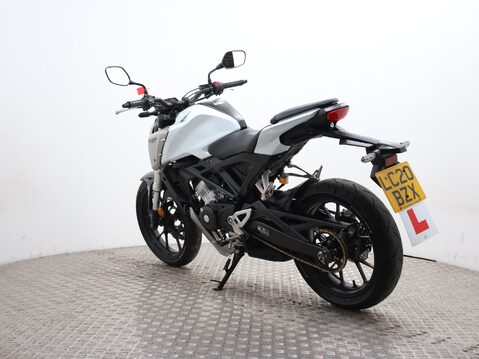 Honda CB125R CBF 125 NA-J 9