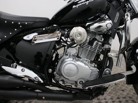 Keeway Superlight 125 Superlight 125 SE 24