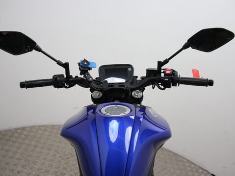 Yamaha MT-125 MT 125 (MTN 125-A) 14
