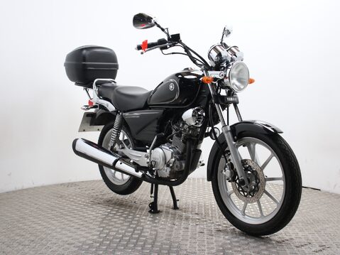 Yamaha YBR125 Custom YBR 125 3