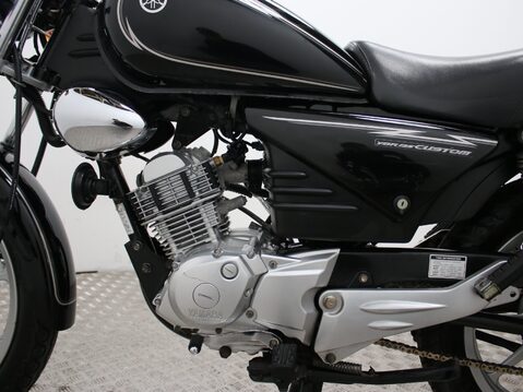 Yamaha YBR125 Custom YBR 125 24