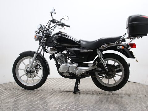 Yamaha YBR125 Custom YBR 125 8