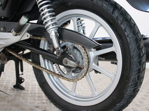 Yamaha YBR125 Custom YBR 125 27