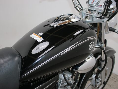 Yamaha YBR125 Custom YBR 125 17