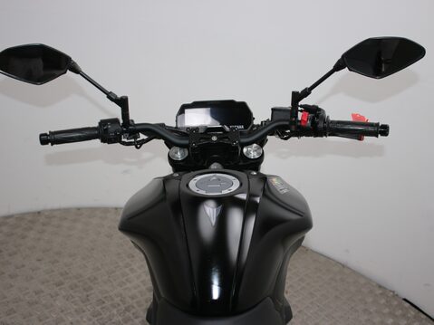 Yamaha MT-125 MT 125 (MTN 125-A) 14