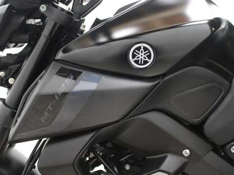 Yamaha MT-125 MT 125 (MTN 125-A) 22