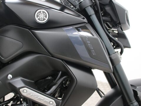 Yamaha MT-125 MT 125 (MTN 125-A) 21