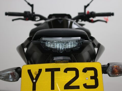 Yamaha MT-125 MT 125 (MTN 125-A) 31