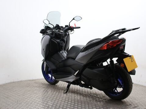 Yamaha Xmax 300 X-MAX CZD300 9