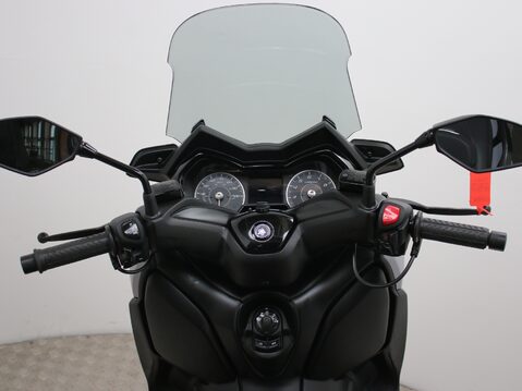 Yamaha Xmax X-MAX 300 (CZD 300-A) 14