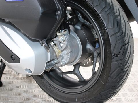 Honda PCX125 WW 125 S-S 27