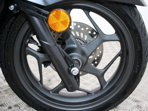 Honda PCX125 WW 125 S-S 22