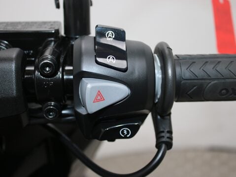 Honda PCX125 WW 125 S-S 24