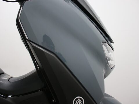 Yamaha Nmax 125 GPD125-A ABS 27