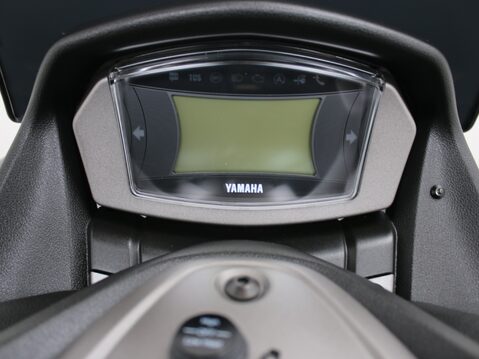 Yamaha Nmax 125 GPD125-A ABS 17