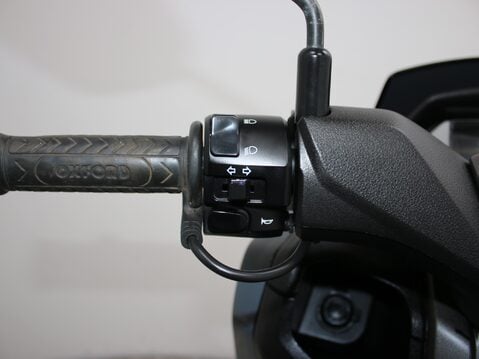 Yamaha Nmax 125 GPD125-A ABS 20