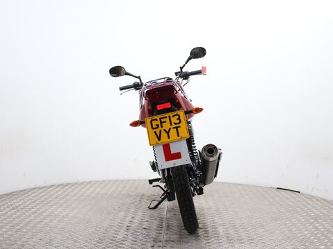 Yamaha YBR 125 YBR 125 11