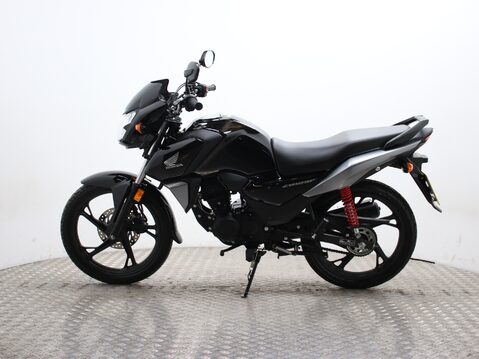 Honda CB125F CBF 125 M-M 8