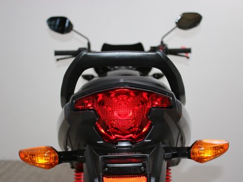 Honda CB125F CBF 125 M-M 29