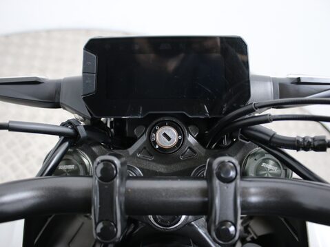 Honda CB125R CBF 125 NA-J 15