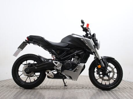 Honda CB125R CBF 125 NA-J