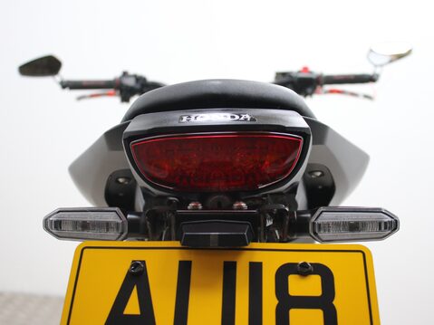 Honda CB125R CBF 125 NA-J 29